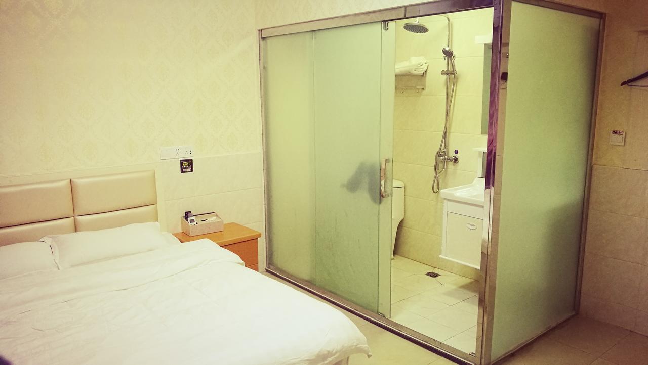 Lu Huai Inn-Lukou Airport Branch นานกิง ภายนอก รูปภาพ